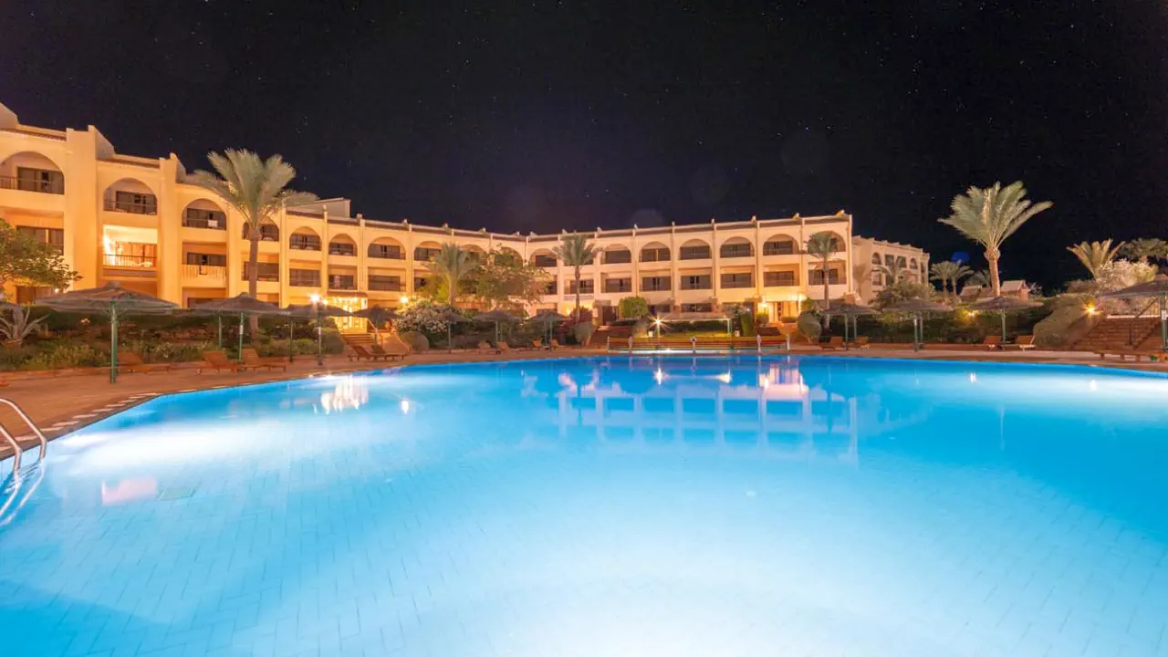 الفندق فلامنكو بيتش آند ريزورت - القصير